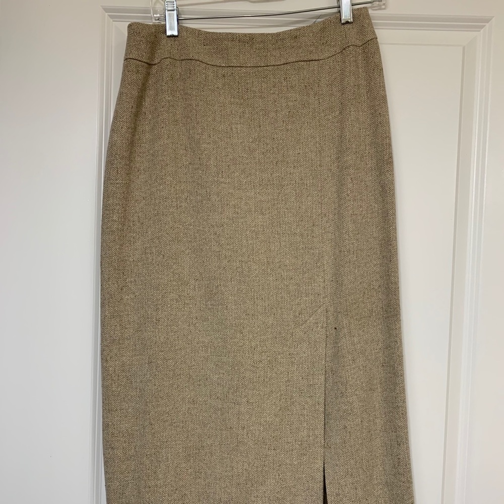 Ann Taylor camel ankle length skirt
